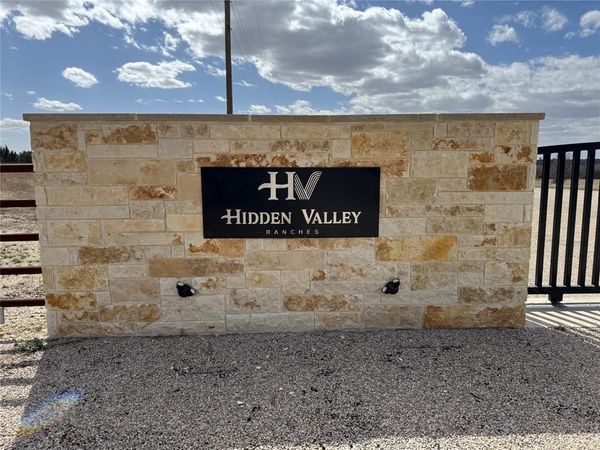 2073 Hidden Oaks Trail, Glen Rose, TX 76690