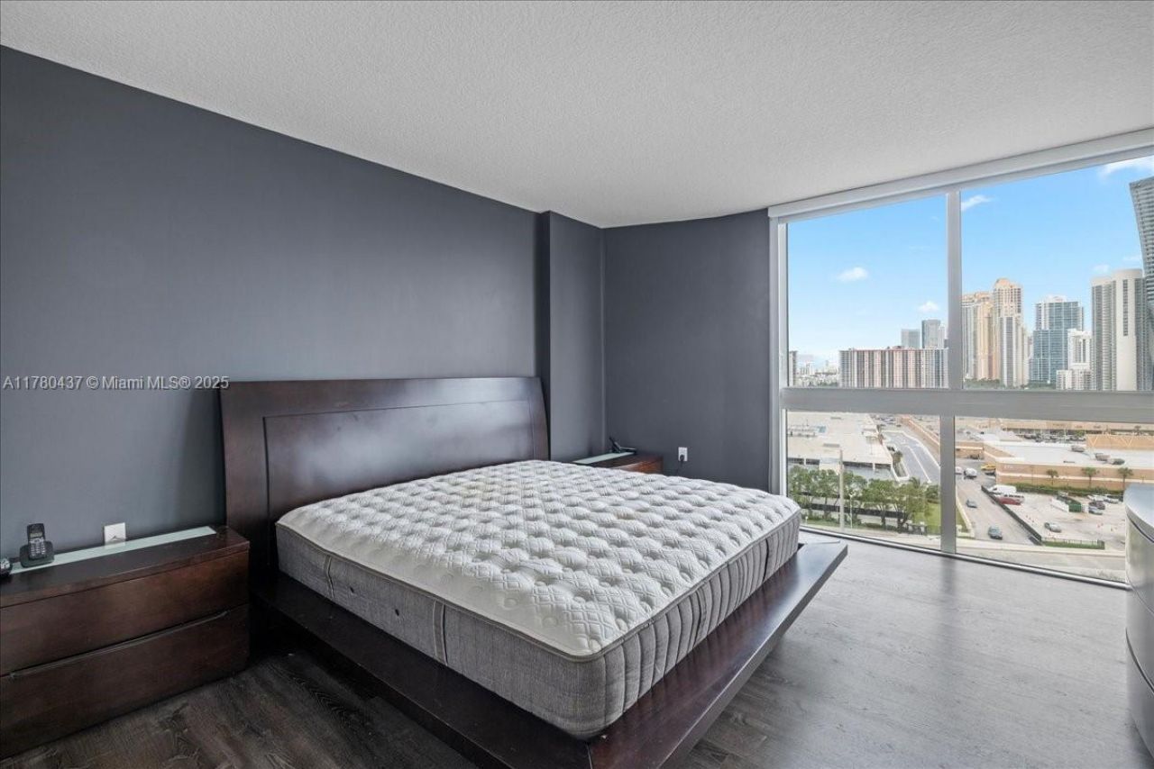 200 Sunny Isle Bl, Unit 2-1202, Sunny Isles Beach, FL 33160 Photo