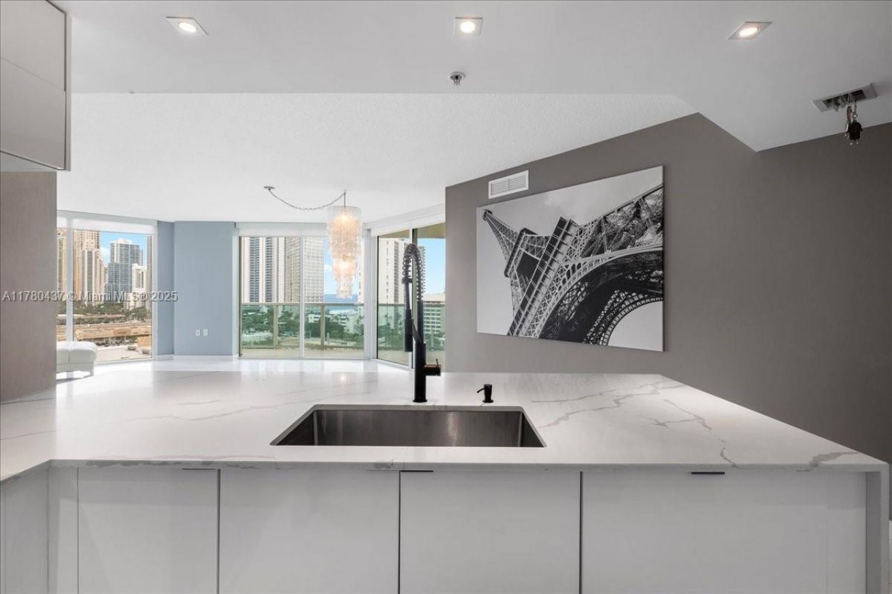 200 Sunny Isle Bl, Unit 2-1202, Sunny Isles Beach, FL 33160 Photo