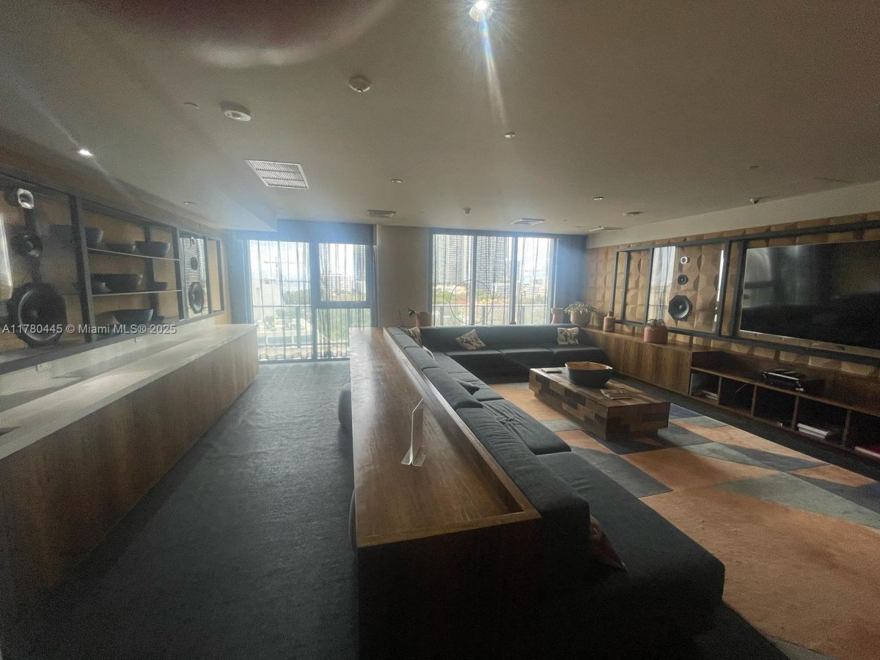 121 NE 34 St, Unit 2511, Miami, FL 33137 Photo