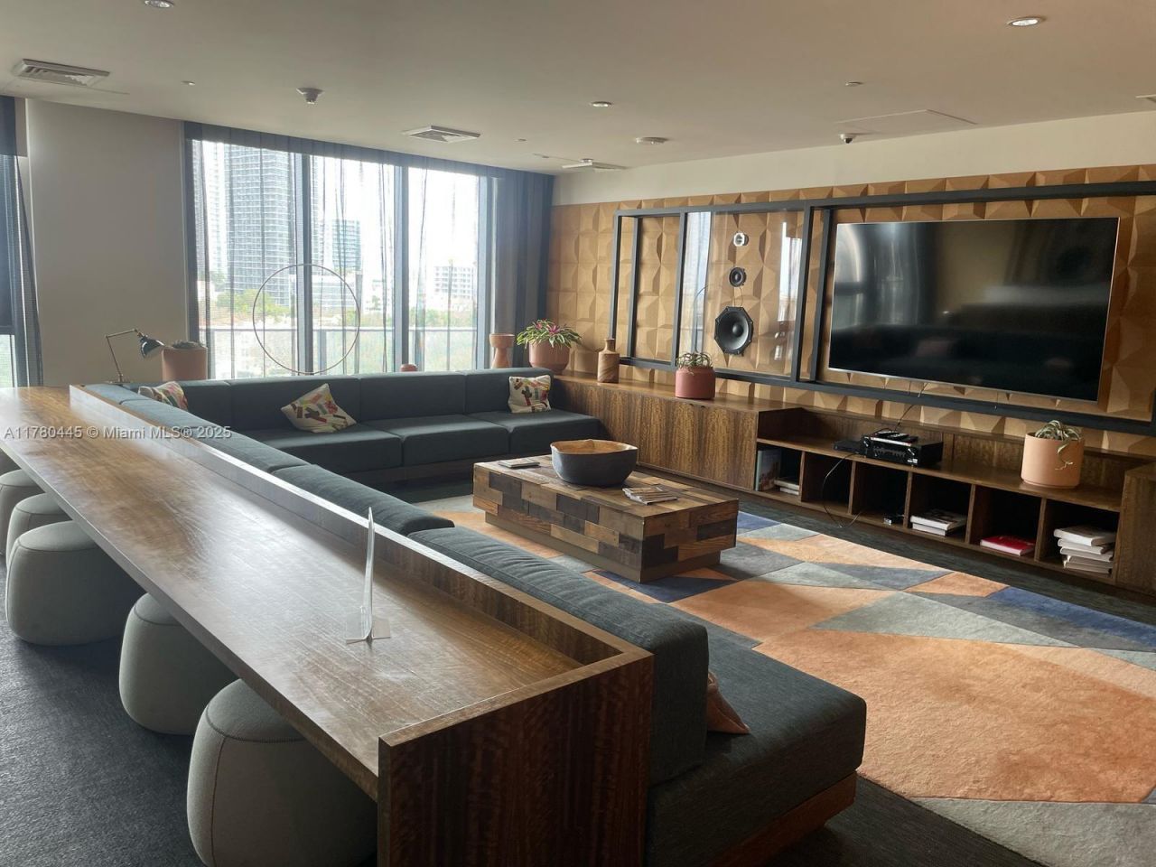 121 NE 34 St, Unit 2511, Miami, FL 33137 Photo