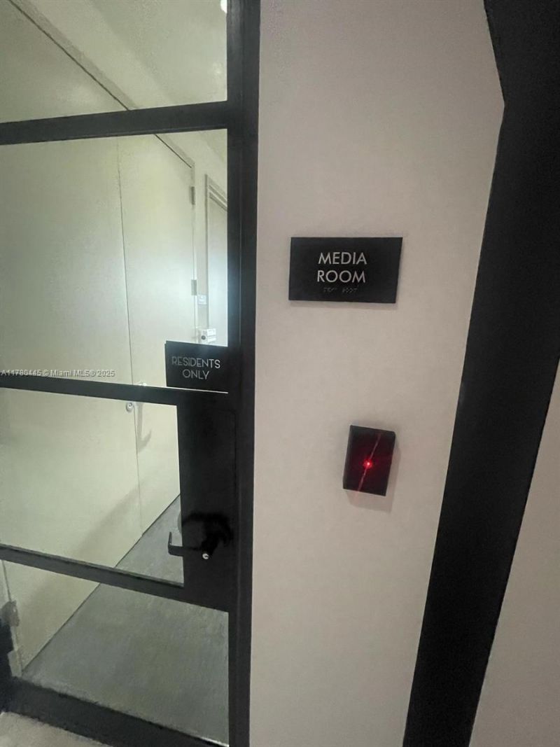 121 NE 34 St, Unit 2511, Miami, FL 33137 Photo