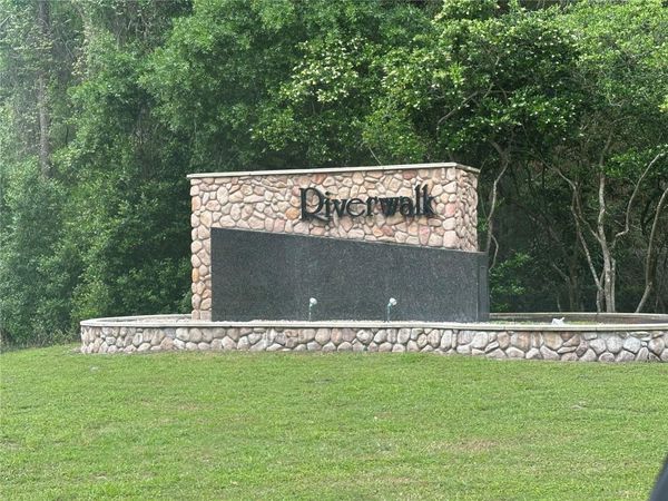 9220 EMILY DRIVE, FANNING SPRINGS, FL 32693