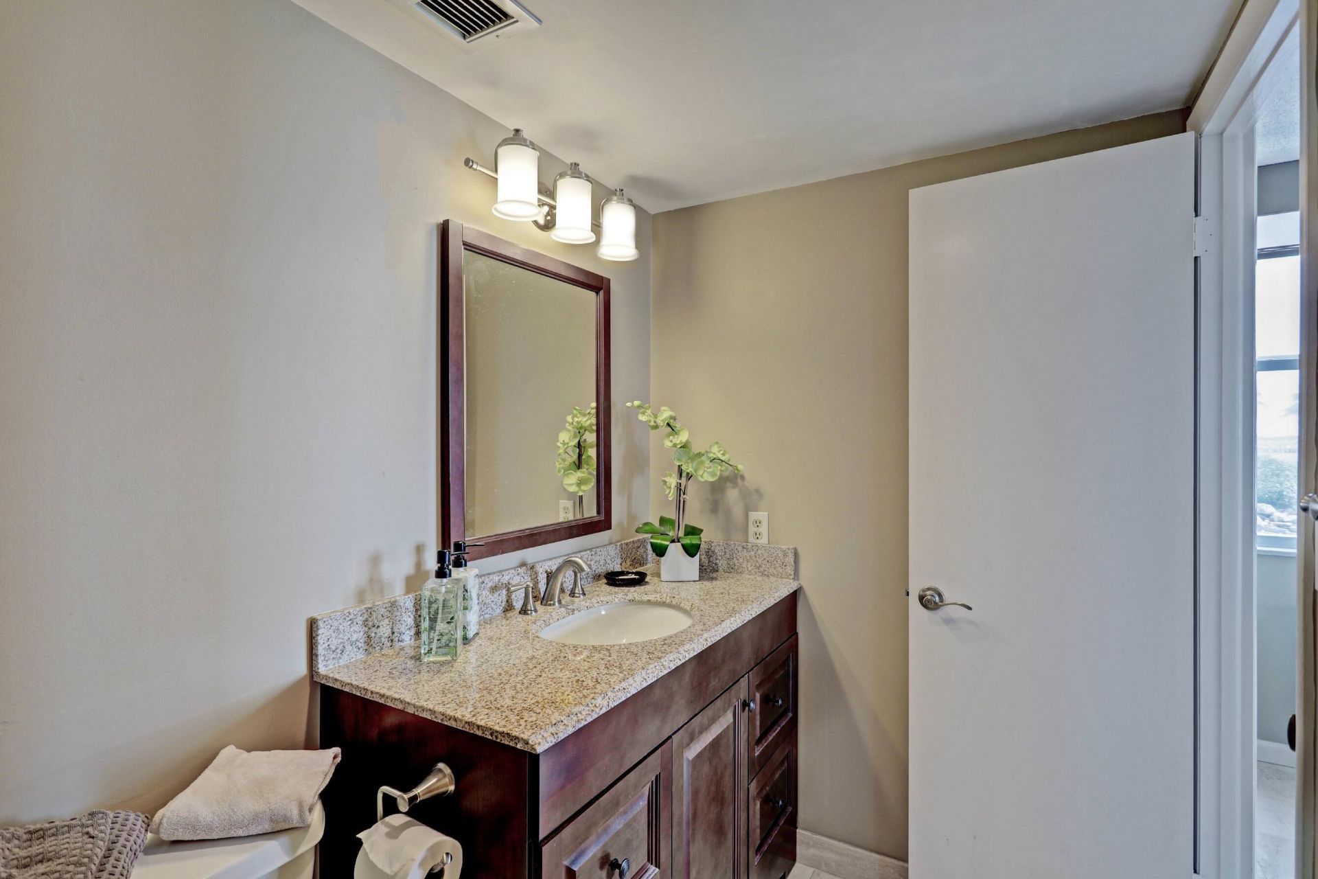 1820 New Palm 201 Way, Unit 201, Boynton Beach, FL 33435 Photo