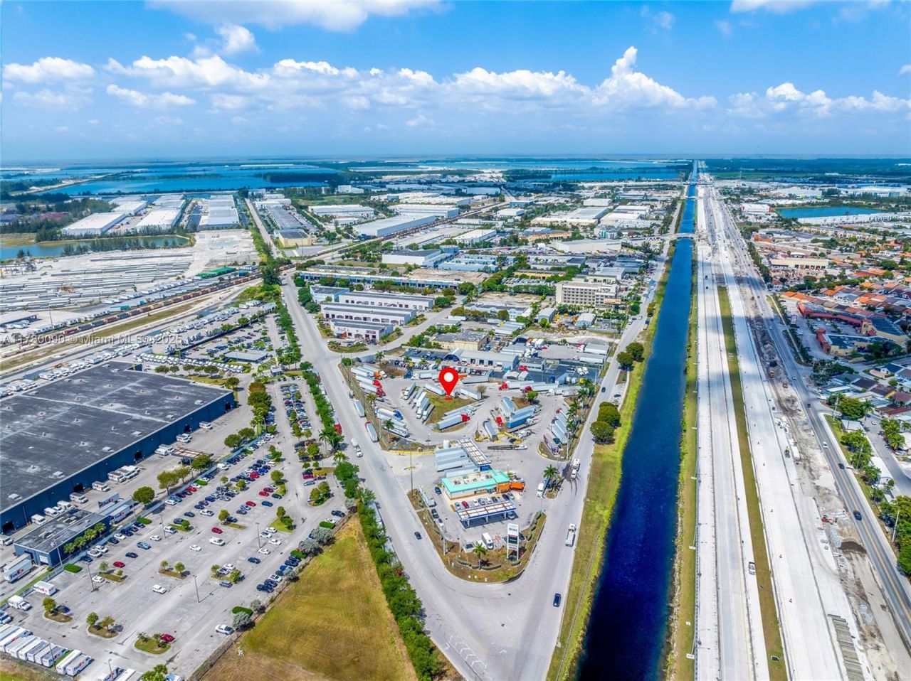 12200 NW South River Dr, Medley, FL 33178 Photo