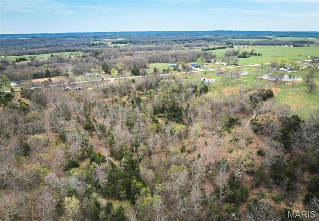 273 Highway 42, Iberia, MO 65459 Main Photo