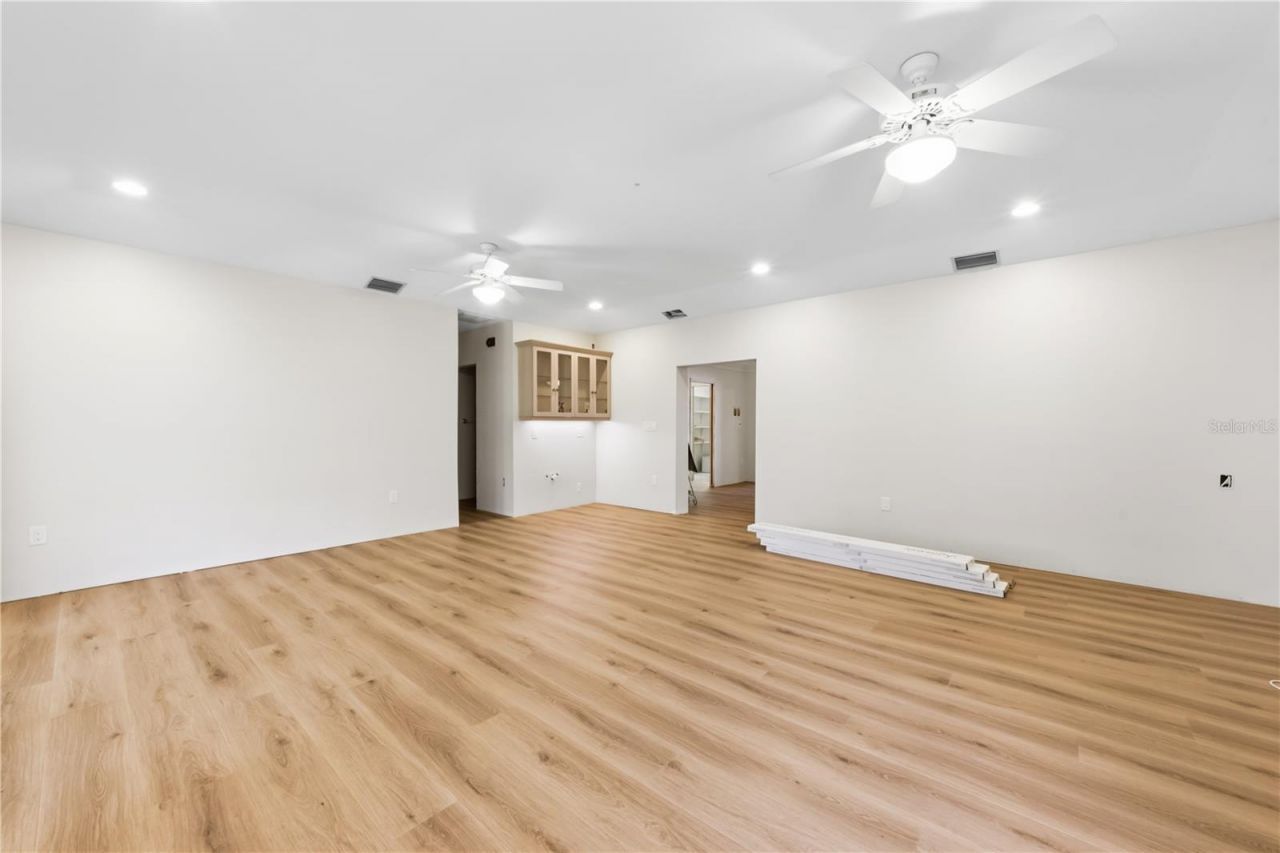 2305 Riverview Boulevard, Bradenton, FL 34205 Photo
