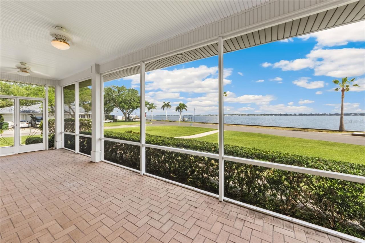 2305 Riverview Boulevard, Bradenton, FL 34205 Photo