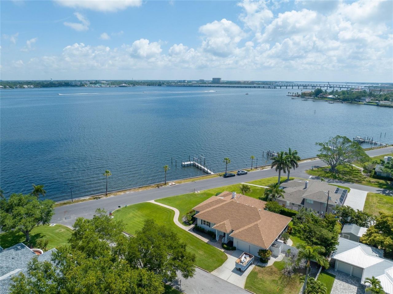 2305 Riverview Boulevard, Bradenton, FL 34205 Photo
