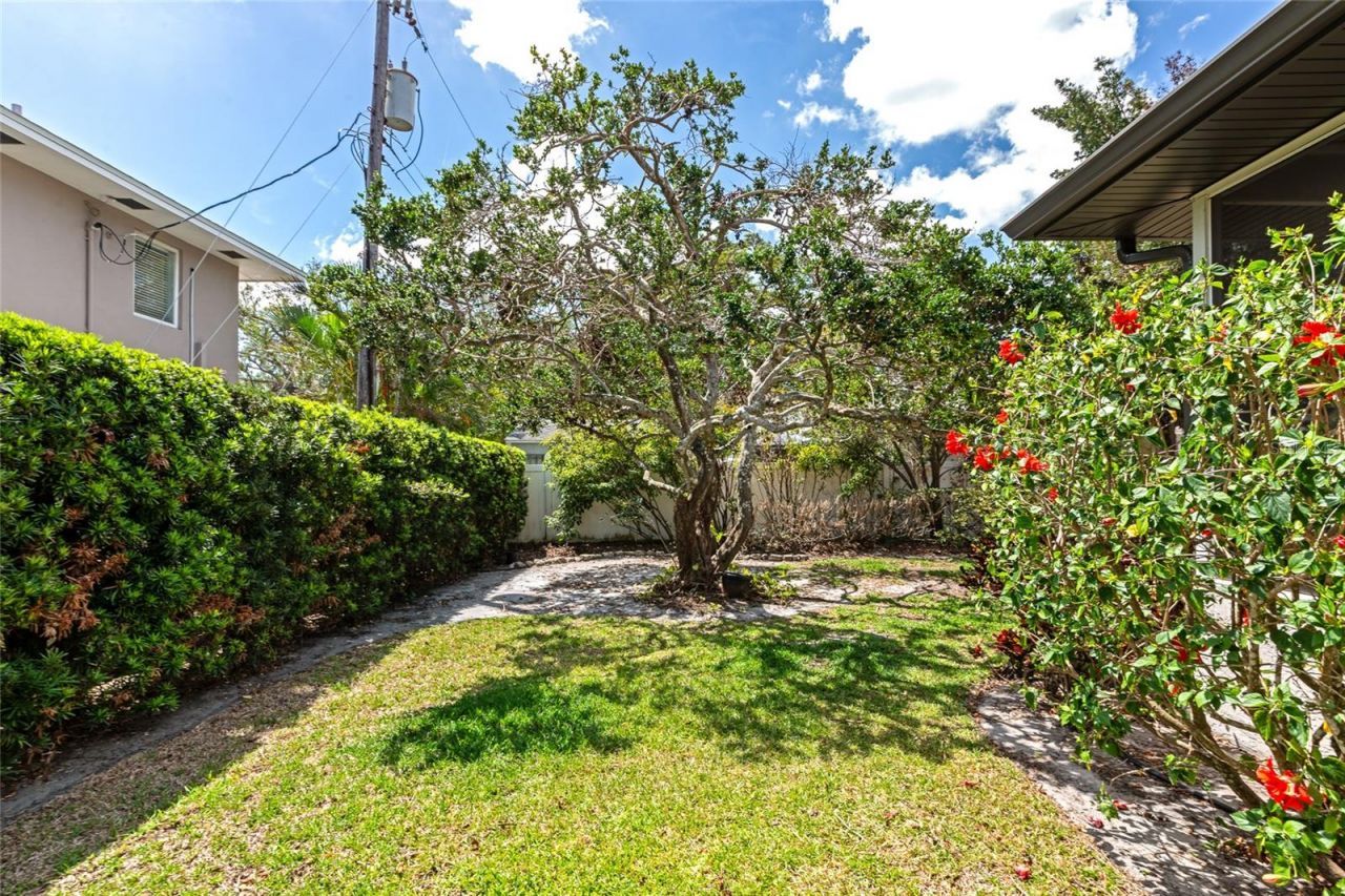 2305 Riverview Boulevard, Bradenton, FL 34205 Photo