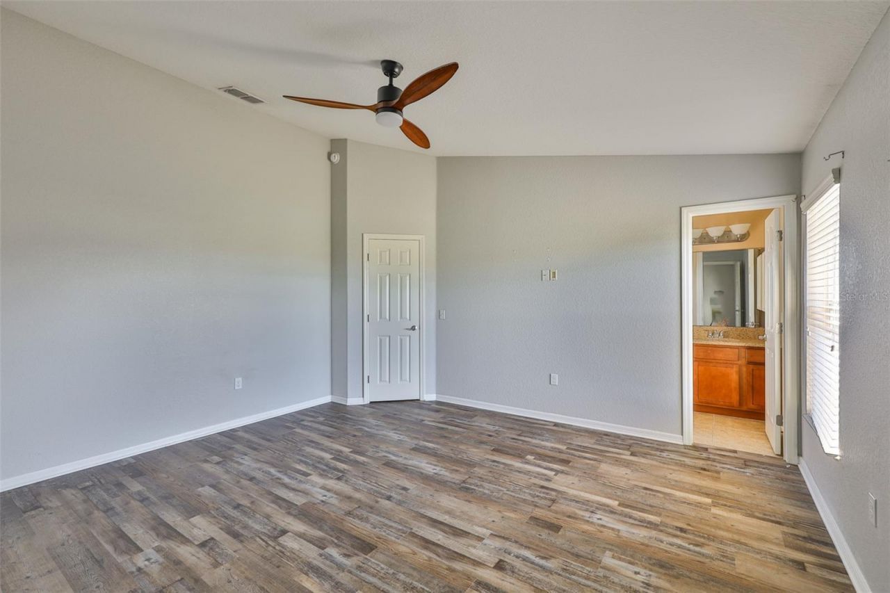 10540 Carloway Hills Drive, Wimauma, FL 33598 Photo