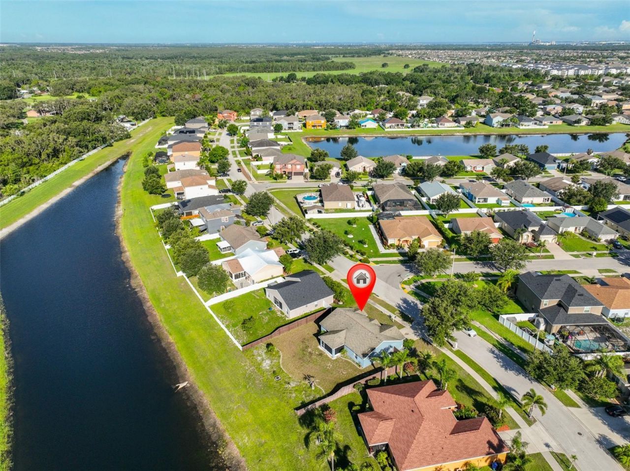 10540 Carloway Hills Drive, Wimauma, FL 33598 Photo