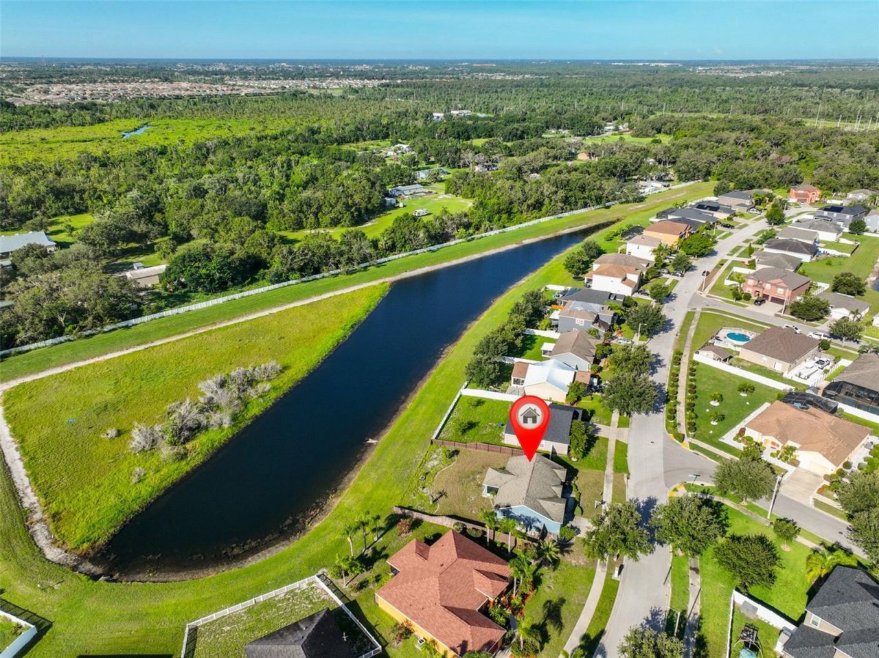 10540 Carloway Hills Drive, Wimauma, FL 33598 Photo