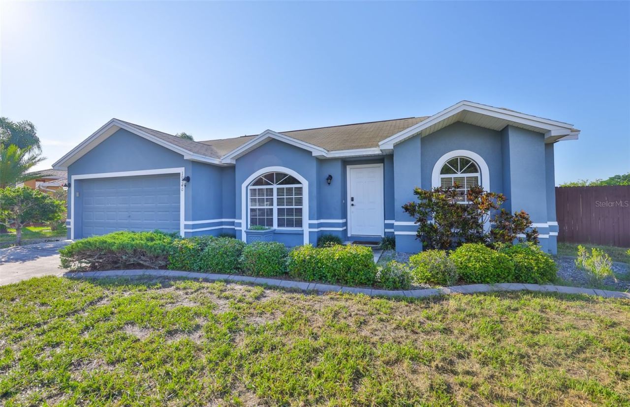 10540 Carloway Hills Drive, Wimauma, FL 33598 Photo