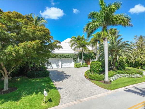 4117 Belair LN, NAPLES, FL 34103