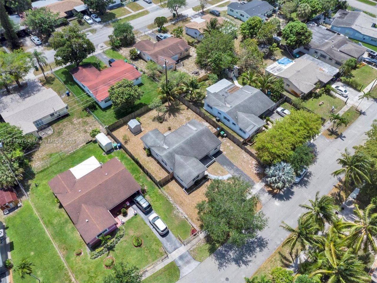 3830 NW 7th Ct, Lauderhill, FL 33311 Photo