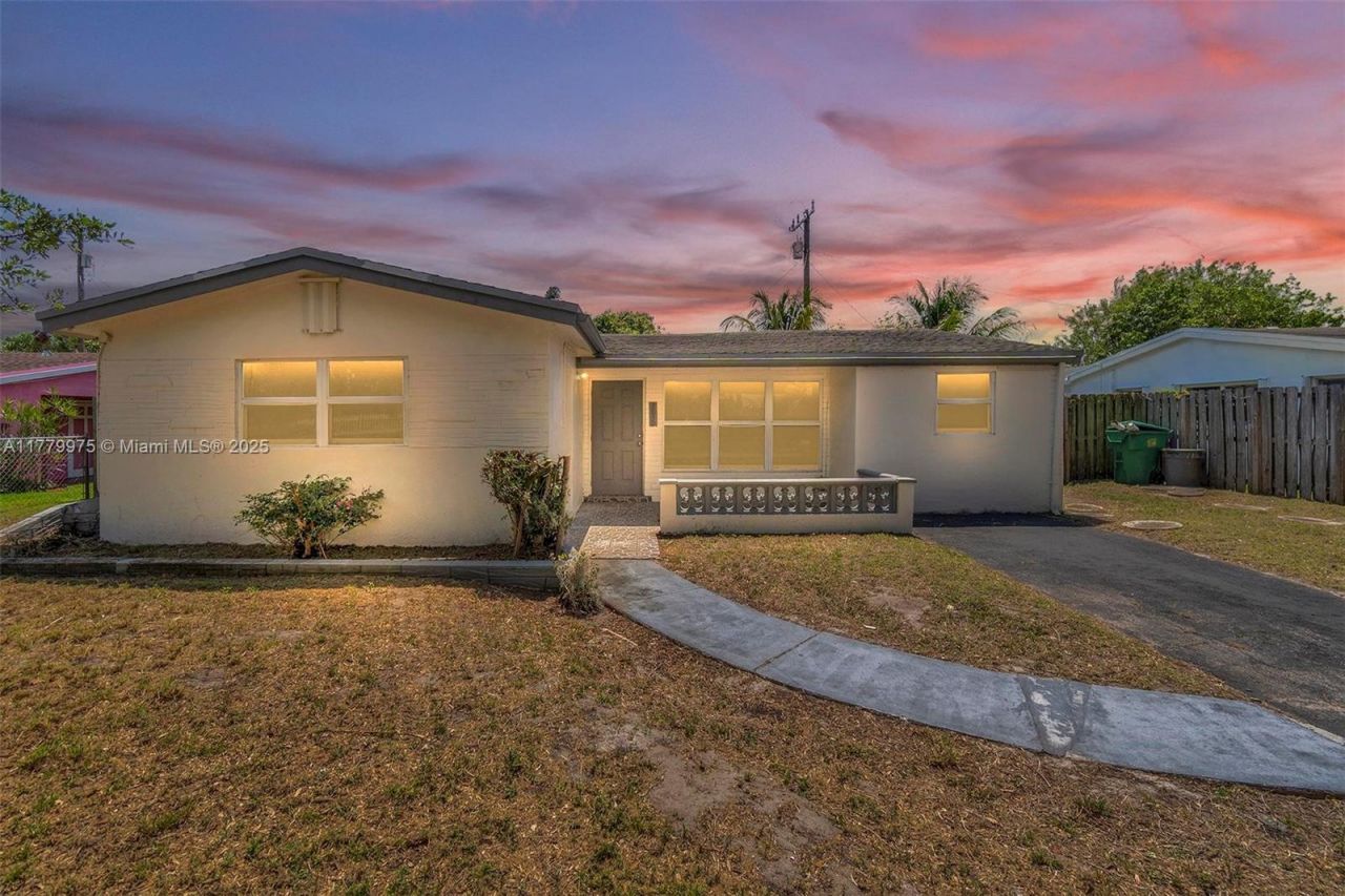 3830 NW 7th Ct, Lauderhill, FL 33311 Photo