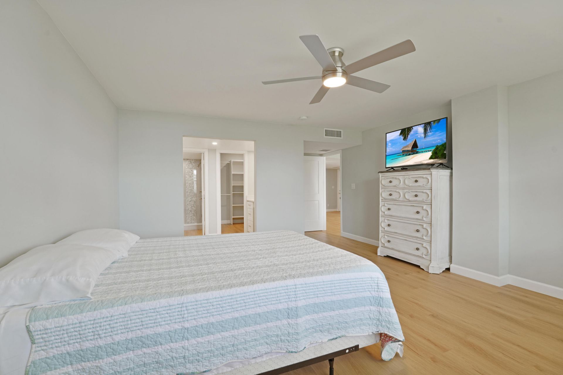 801 Lake Shore Drive, Unit 112, Lake Park, FL 33403 Photo
