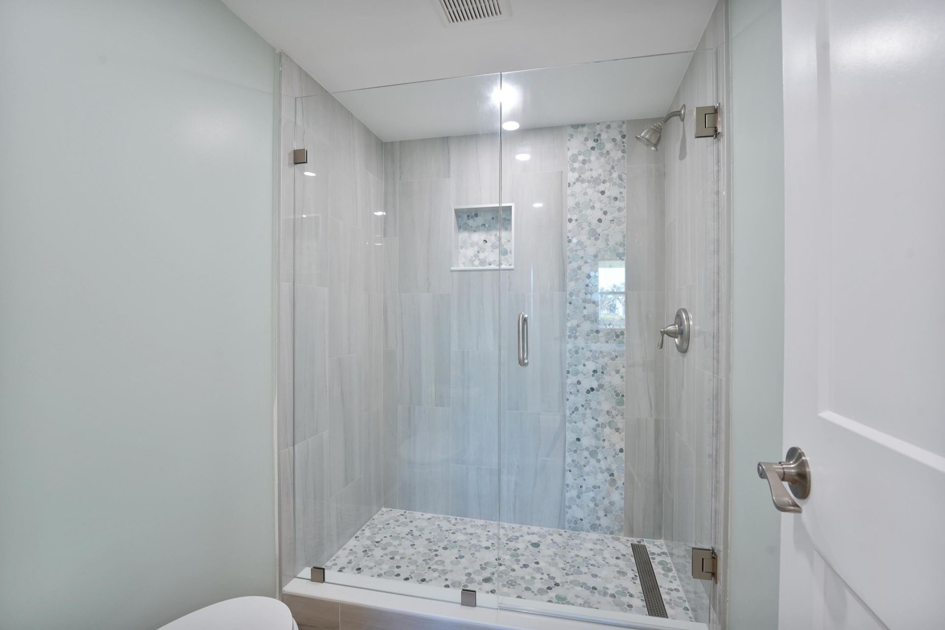 801 Lake Shore Drive, Unit 112, Lake Park, FL 33403 Photo