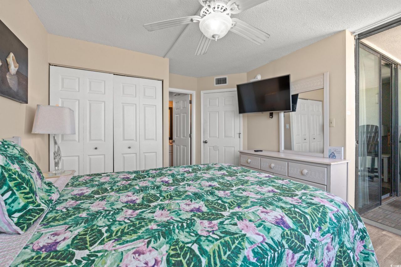 9400 Shore Dr. Photo 16