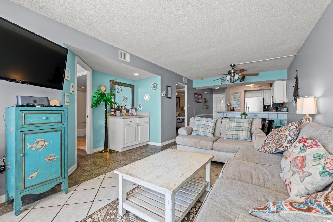 9400 Shore Dr. Photo 8