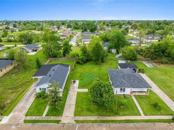 611 N Cherry Street N, Lake Charles, LA 70601