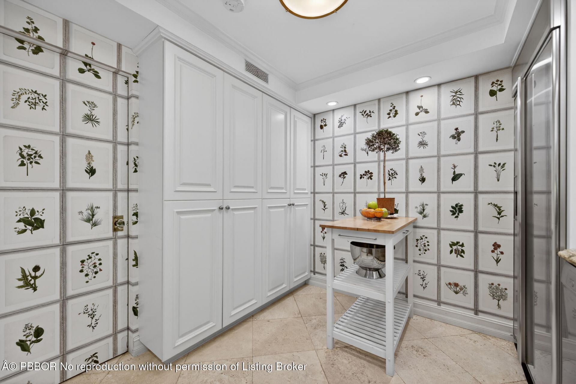 434 Chilean Avenue, Unit 2B, Palm Beach, FL 33480 Photo