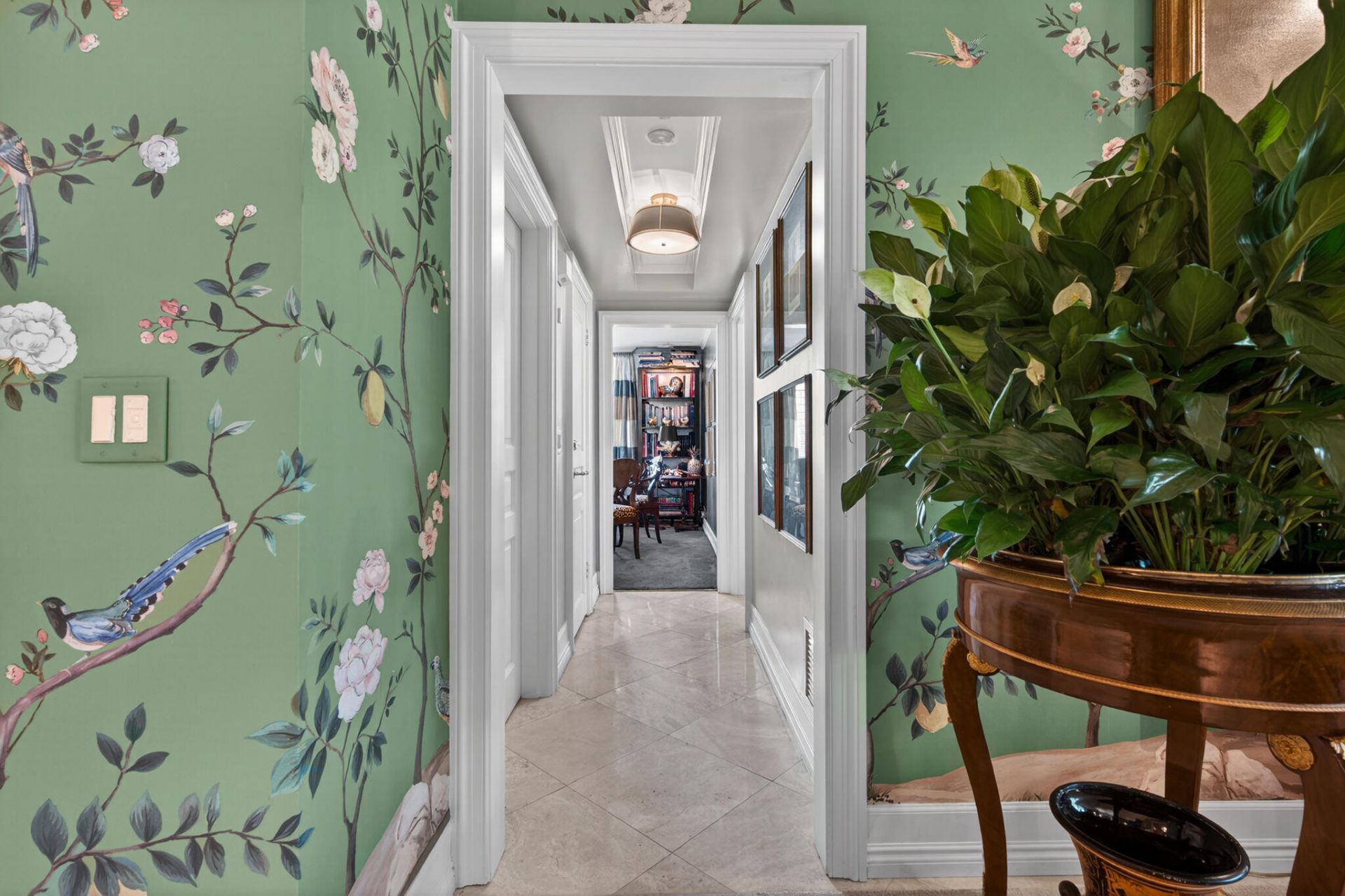 434 Chilean Avenue, Unit 2b, Palm Beach, FL 33480 Photo