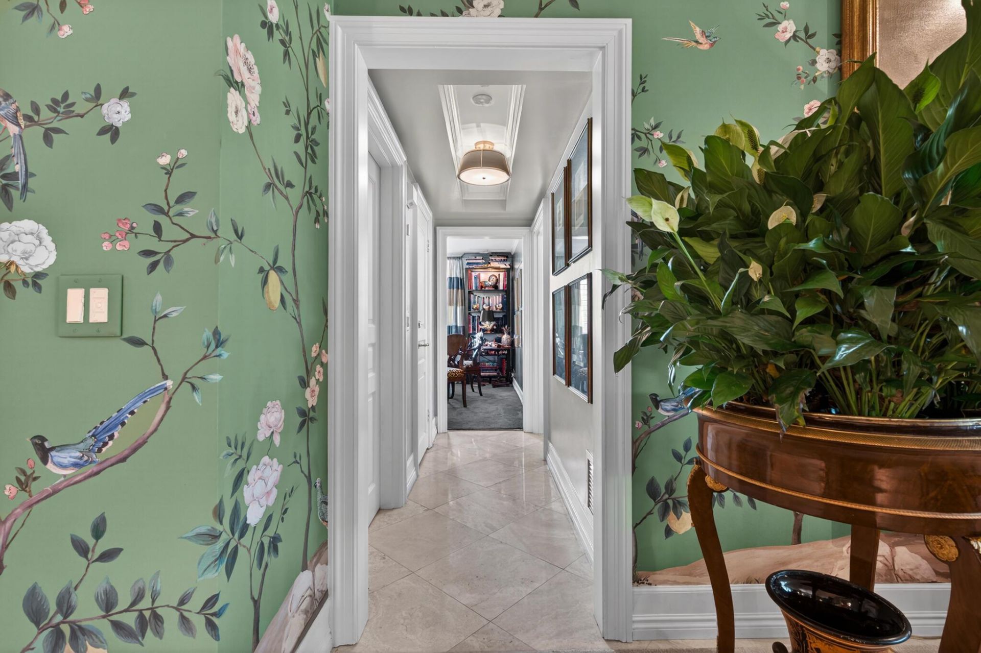 434 Chilean Avenue, Unit 2b, Palm Beach, FL 33480 Photo