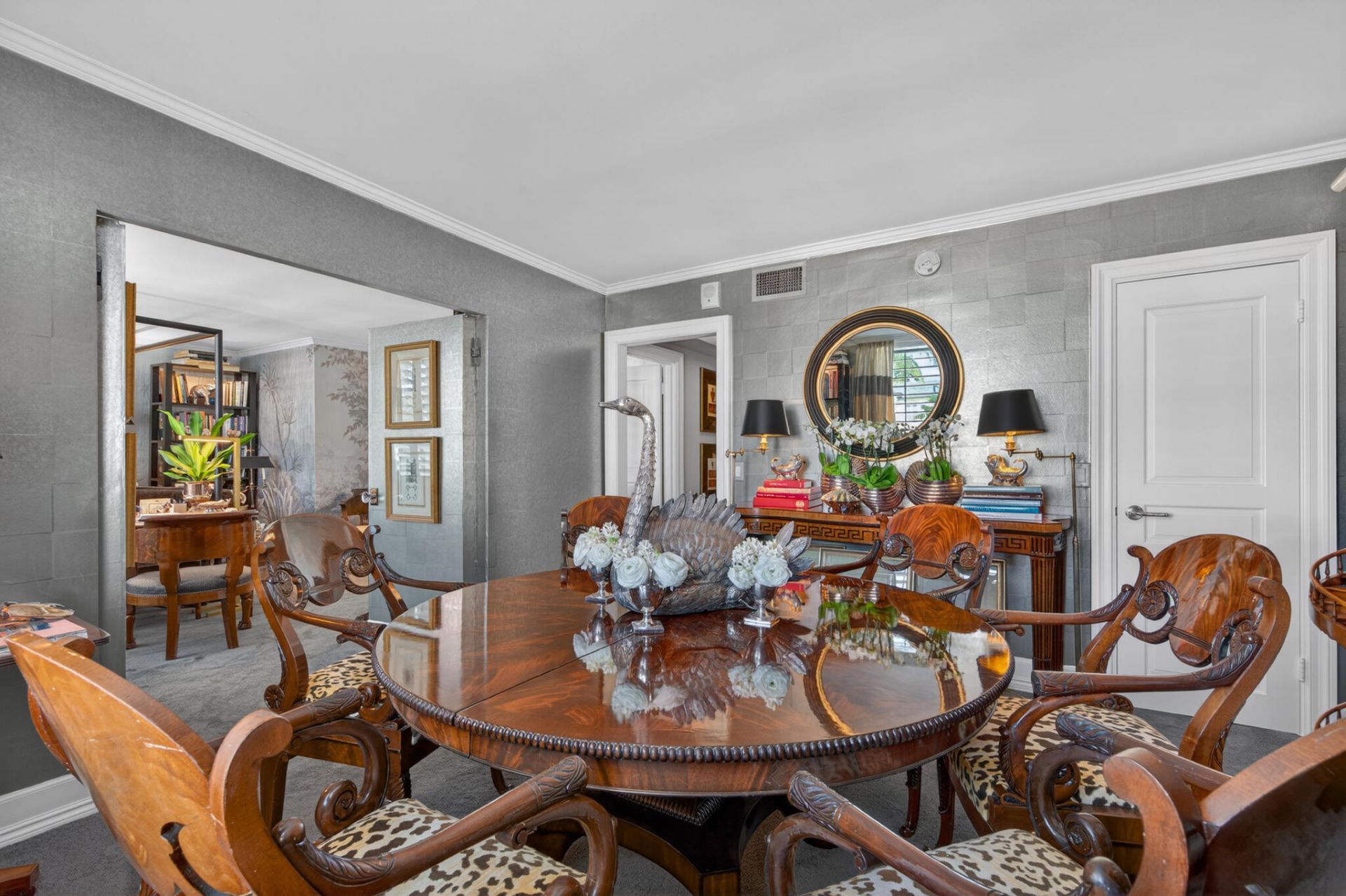 434 Chilean Avenue, Unit 2b, Palm Beach, FL 33480 Photo