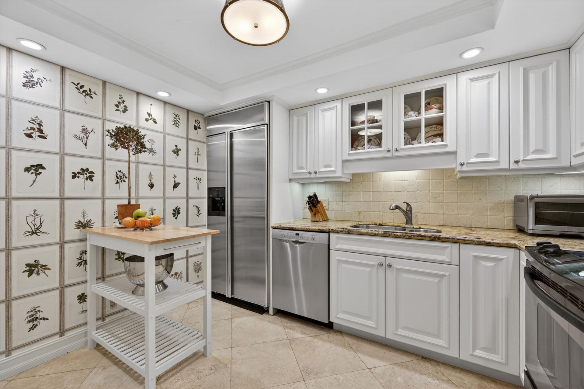 434 Chilean Avenue, Unit 2b, Palm Beach, FL 33480 Photo