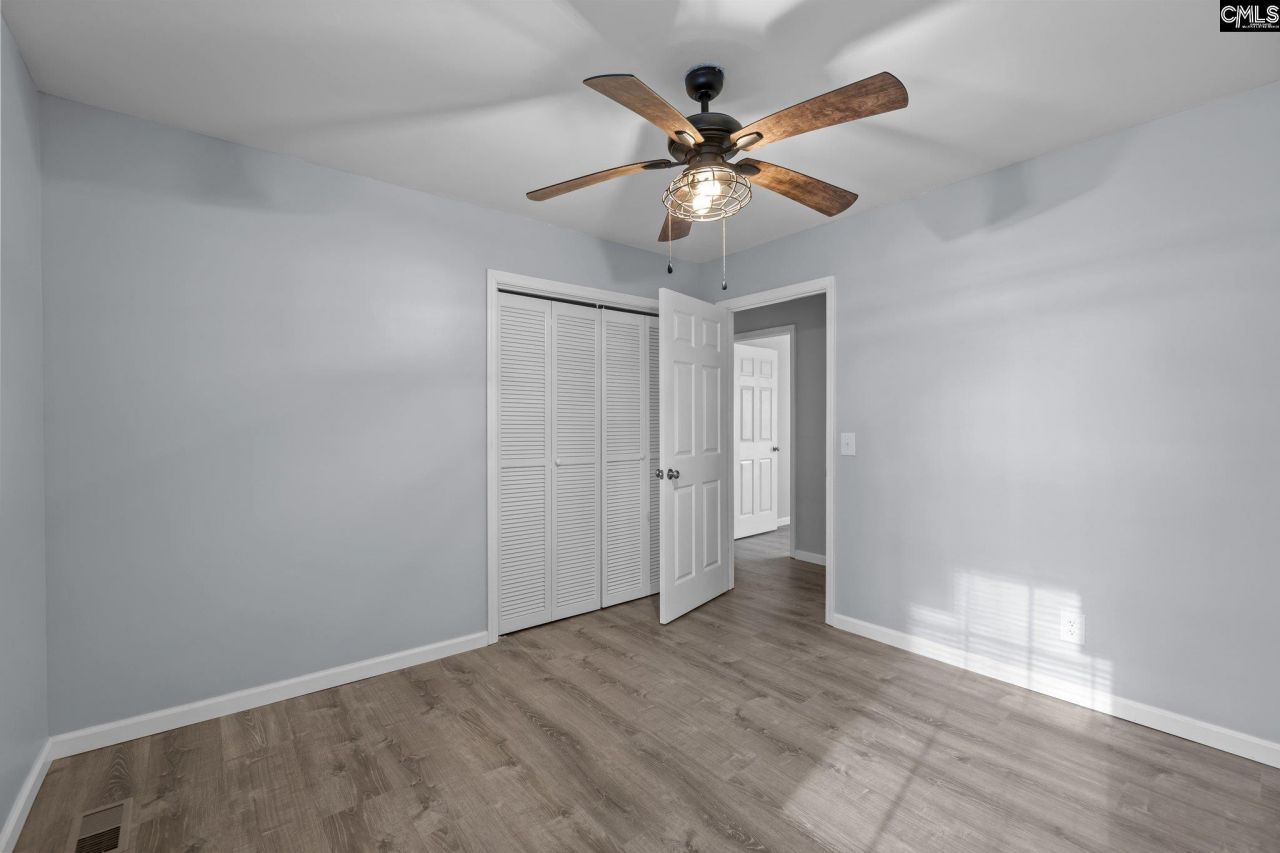 7819 Charles Towne Drive Photo 15