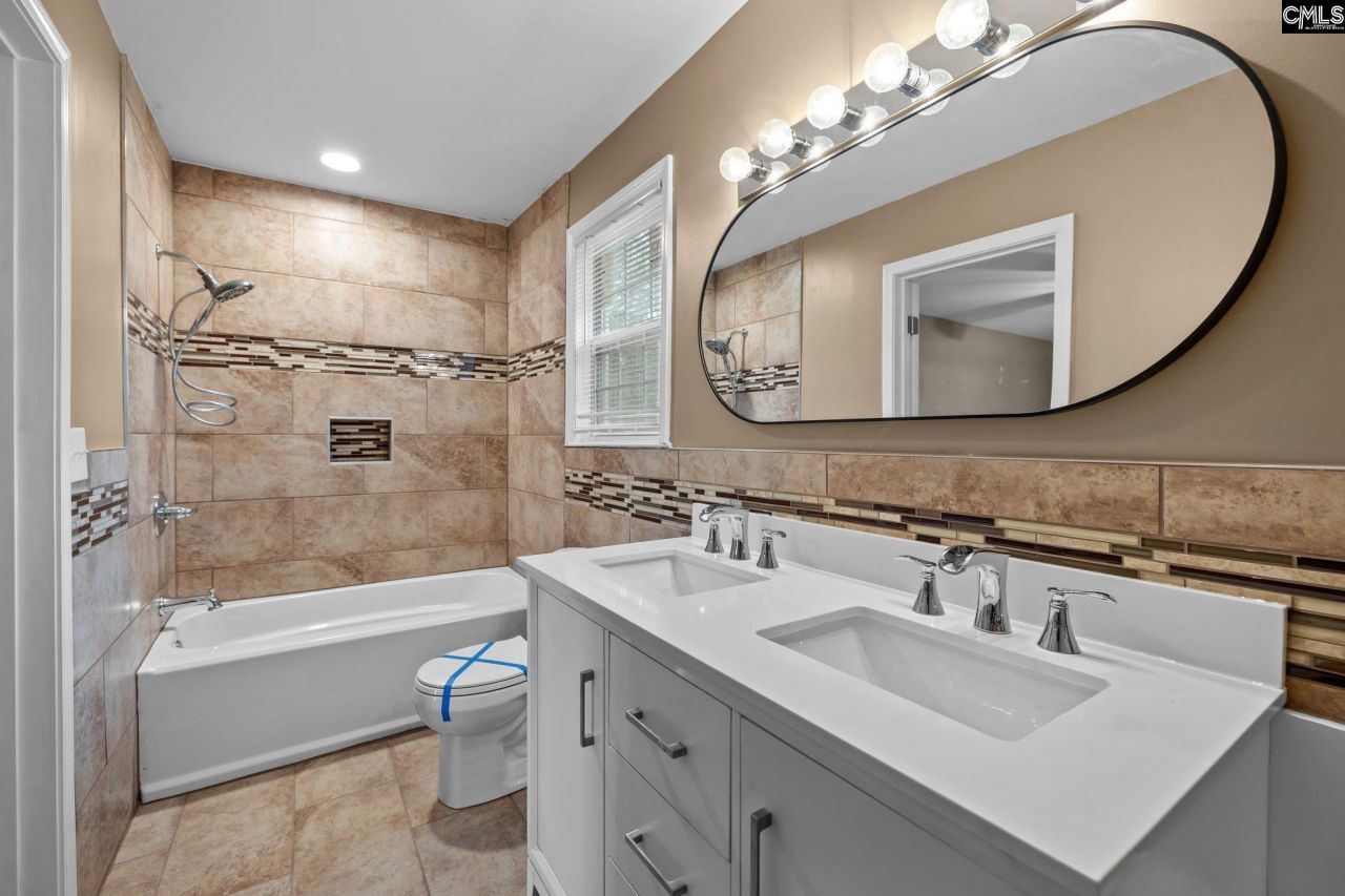 7819 Charles Towne Drive Photo 25