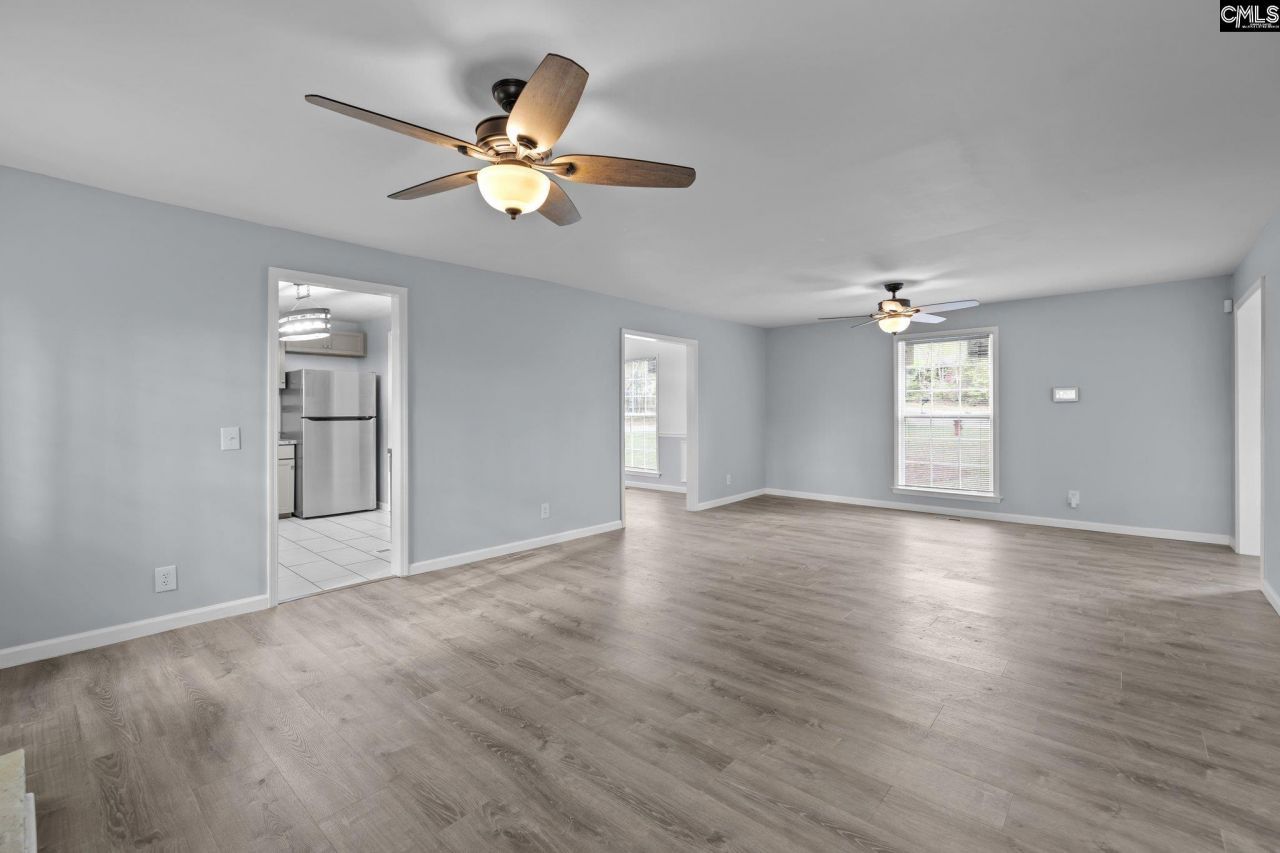 7819 Charles Towne Drive Photo 4