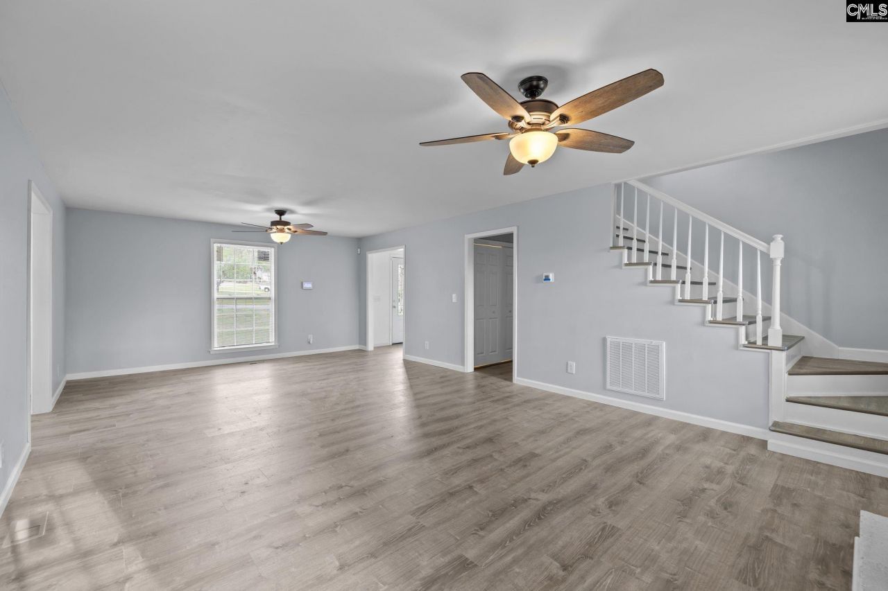 7819 Charles Towne Drive Photo 6