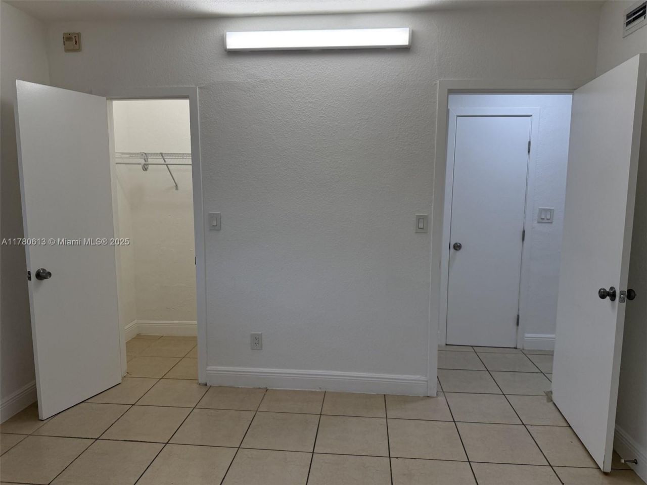 1895 Venice Park Dr, Unit 2A, North Miami, FL 33181 Photo