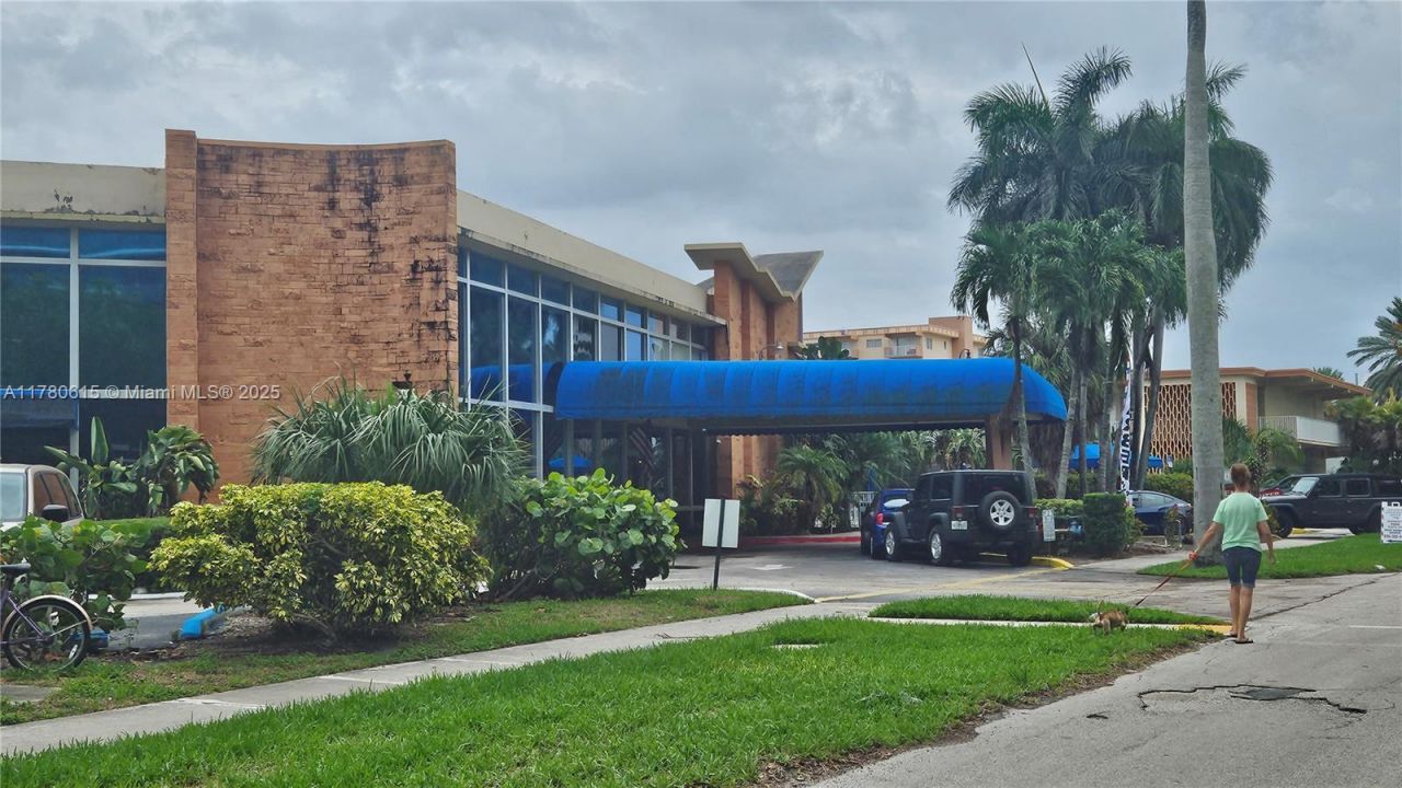 26 Diplomat Pkwy, Unit 2259, Hallandale Beach, FL 33009 Photo