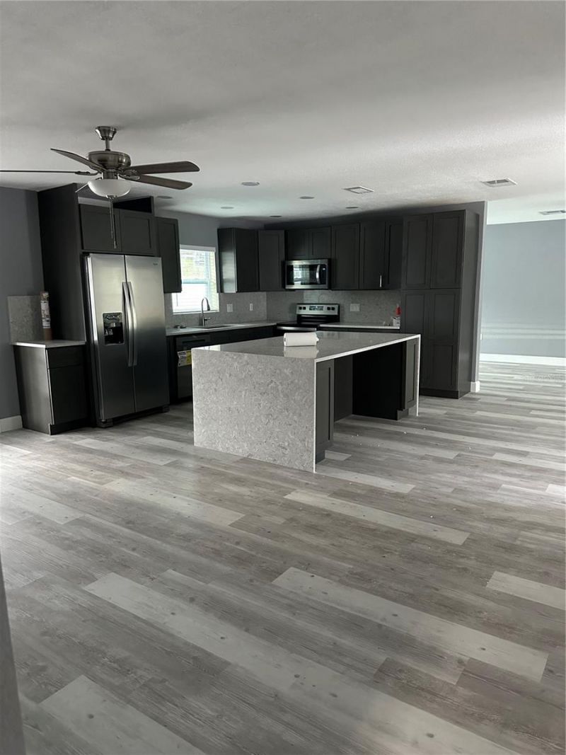 11096 117th Way, Seminole, FL 33778 Photo