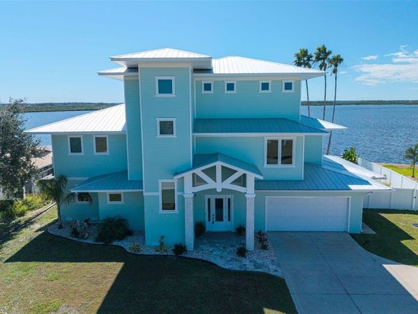 12010 W BAYSHORE DRIVE, CRYSTAL RIVER, FL 34429