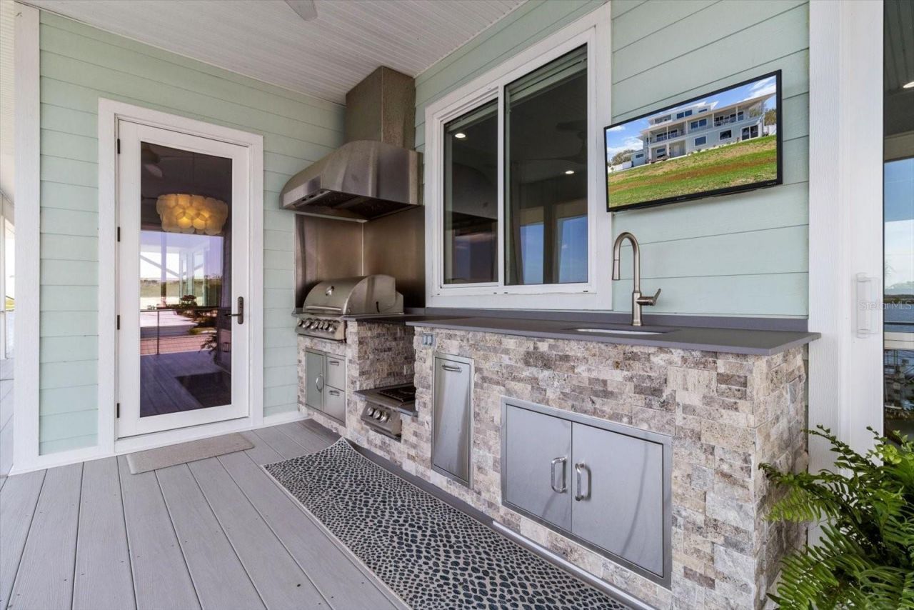 12010 W Bayshore Drive, Crystal River, FL 34429 Photo