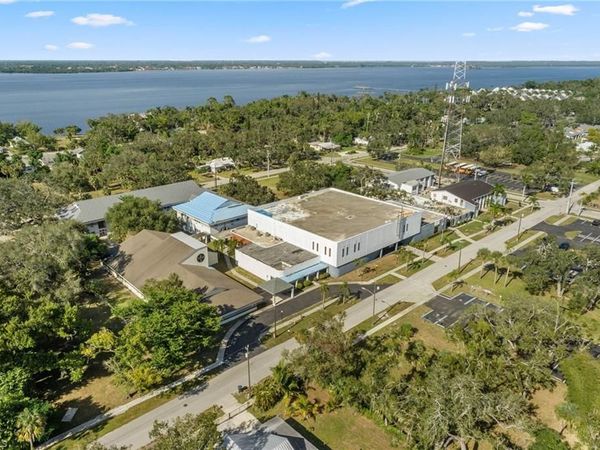 940 Tarpon ST, FORT MYERS, FL 33916