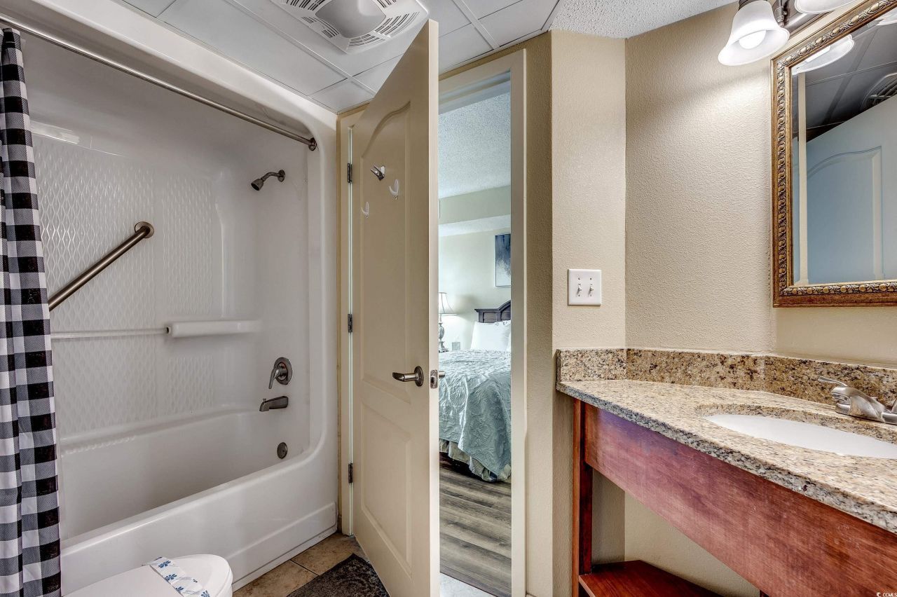 2504 N Ocean Blvd. Photo 10