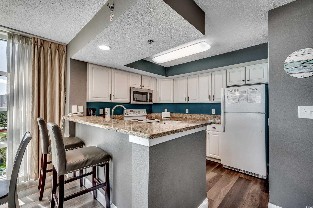 2504 N Ocean Blvd. Photo 4