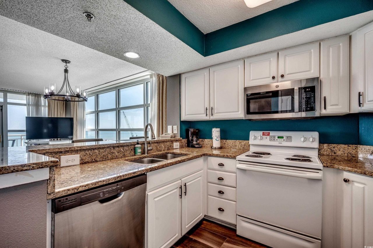 2504 N Ocean Blvd. Photo 6