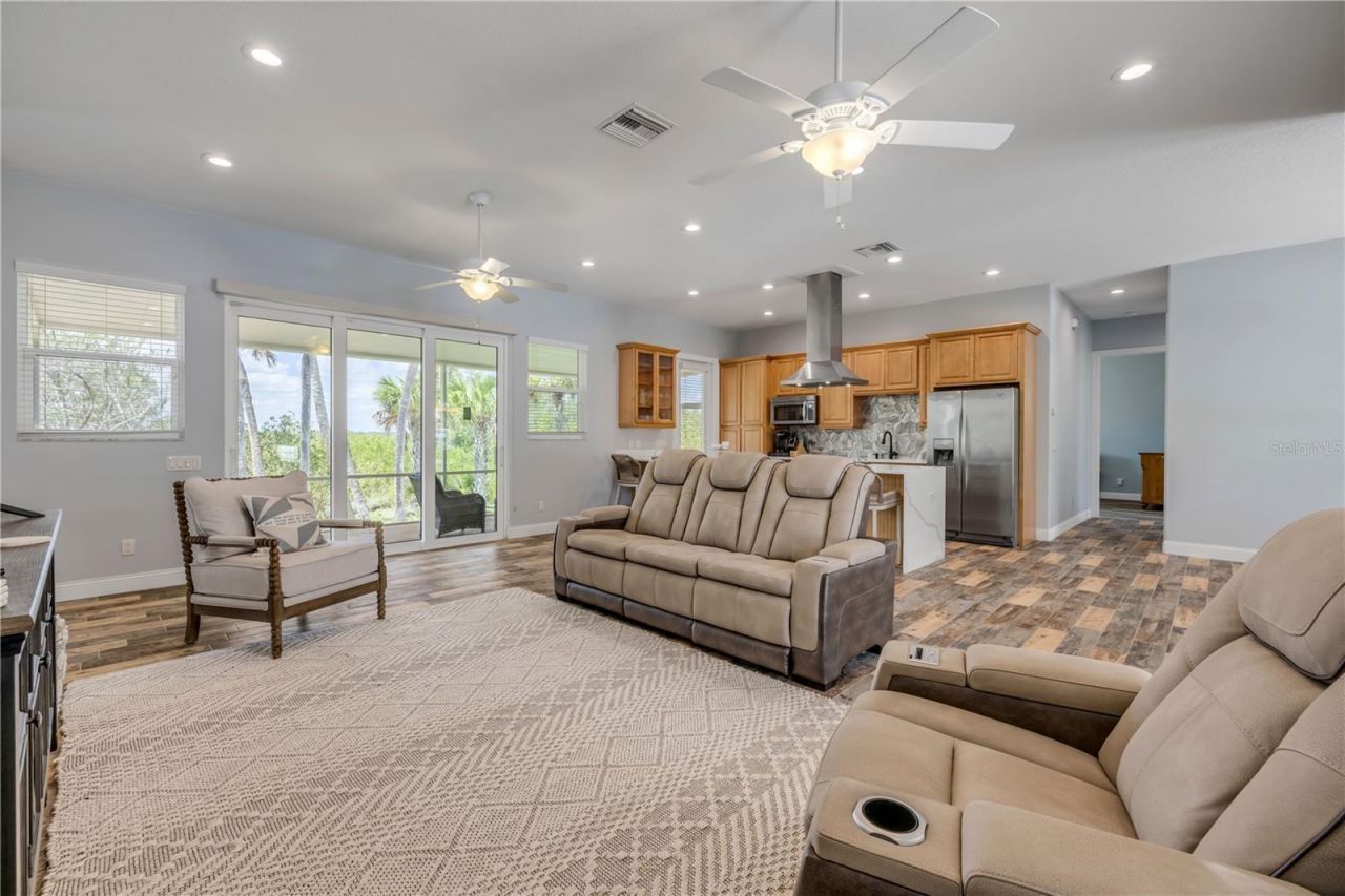 1804 Saxon Drive, New Smyrna Beach, FL 32169 Photo