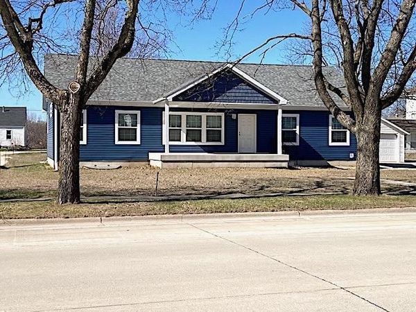 515 N 1st Street, Greene, IA 50636