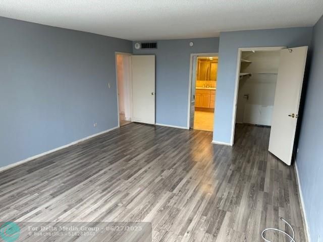 230 174th St, Unit 814, Sunny Isles Beach, FL 33160 Photo