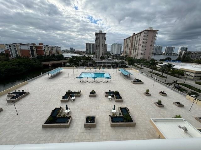 230 174th Street, Unit 814, Sunny Isles Beach, FL 33160 Photo