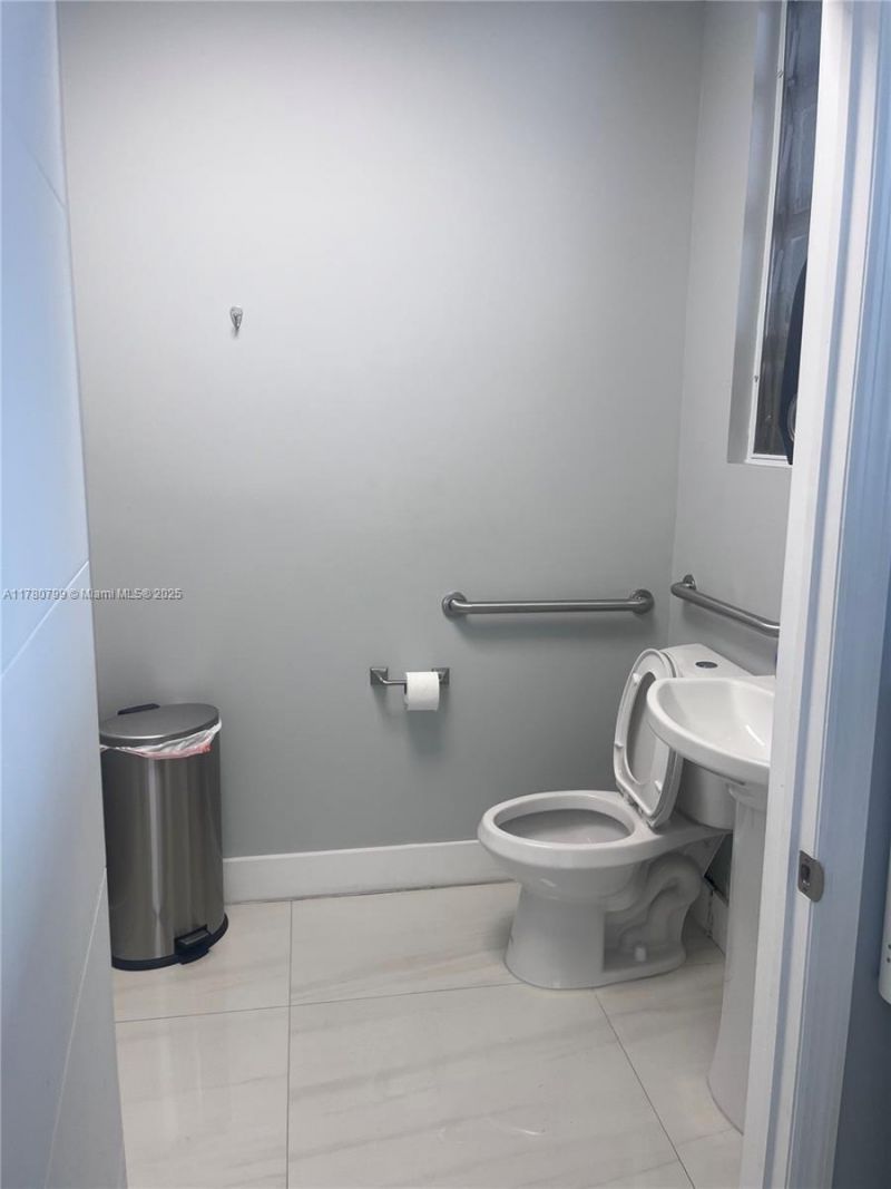 2228 SW 67th Ave, Miami, FL 33155 Photo