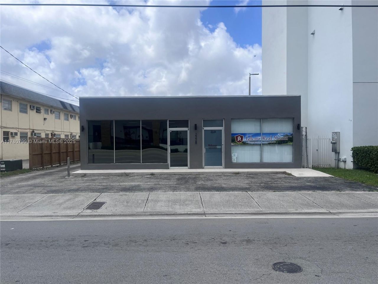 2228 SW 67th Ave, Miami, FL 33155 Photo